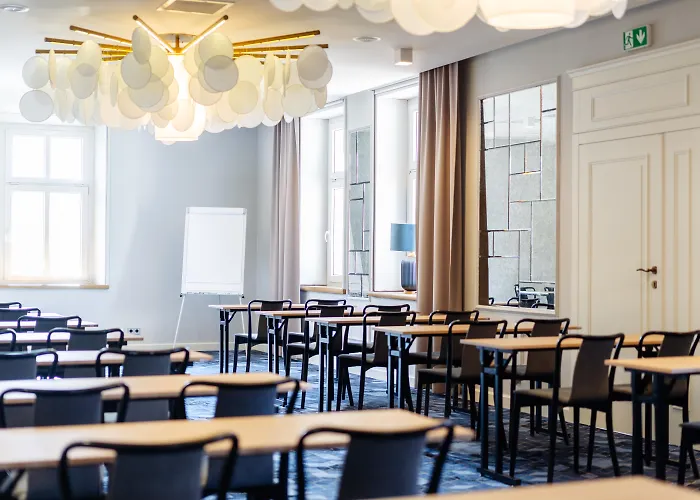 Boutique hotel only: Hotel Apis