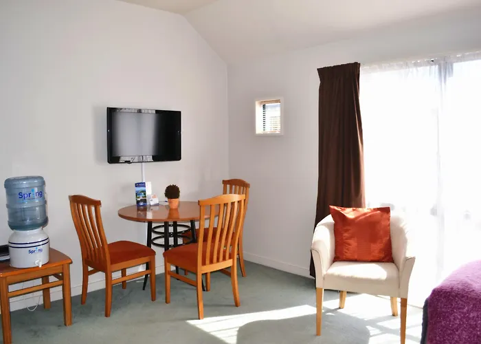 Motel: Bush Inn Court Motel