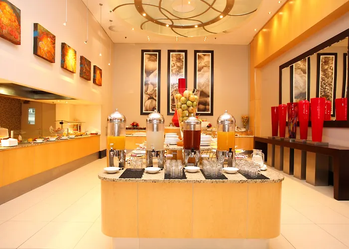 4 star hotel: Mondior At Emperors Palace