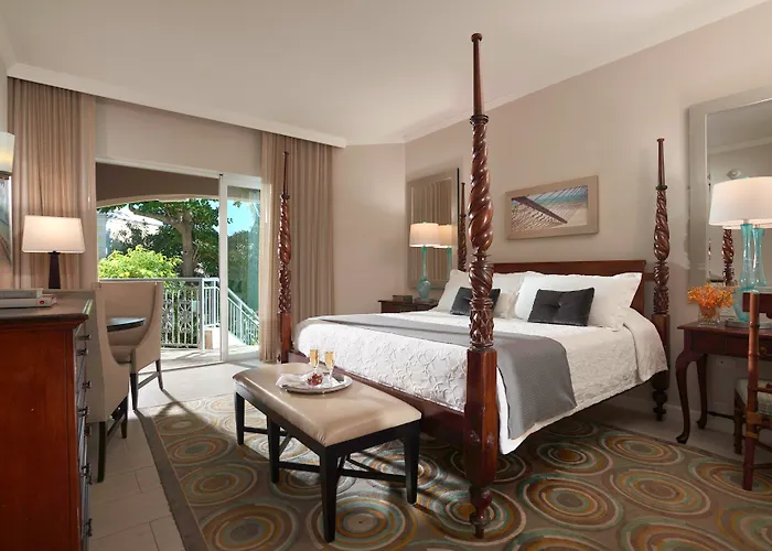 Hôtel de l'aéroport: Sandals Royal Bahamian All Inclusive - Couples Only (Adults Only)