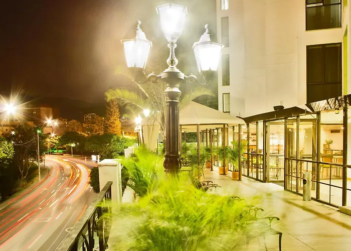 Resorts Guide Cosmos Cali