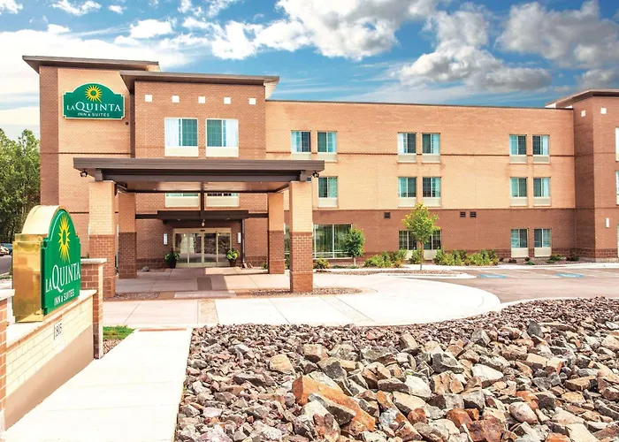 Cheap hotels La Quinta By Wyndham Duluth