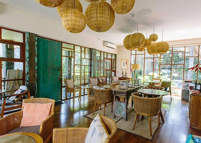 Resort: Tejaprana Resort & Spa