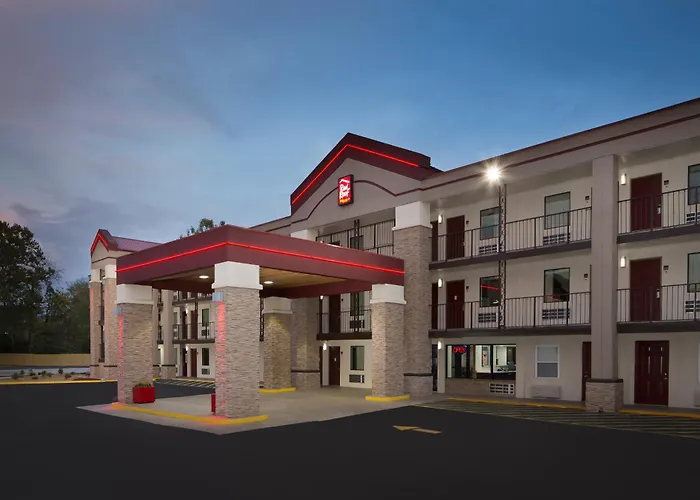 Red Roof Inn Plus+ Birmingham East - /Airport