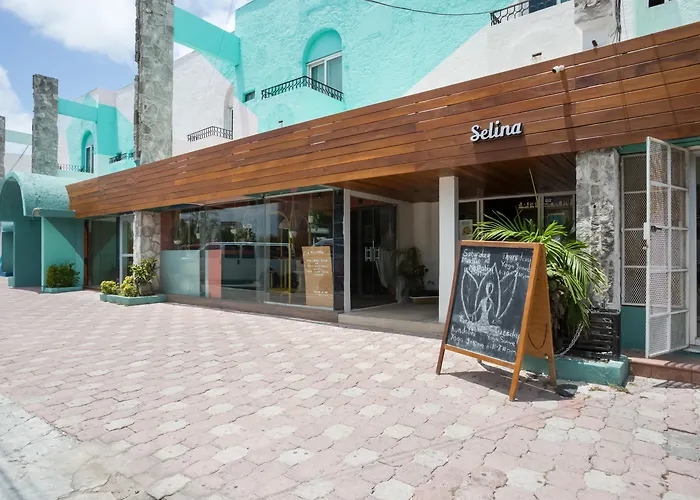 Nilu Downtown By Selina
