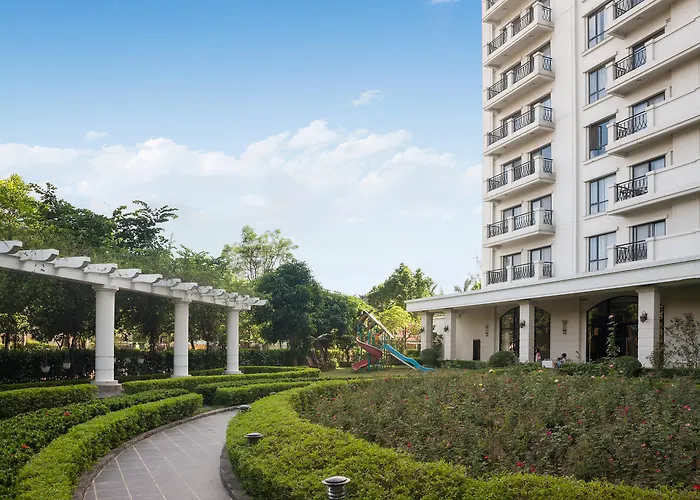 Beach Hotels Elegant Suites Westlake