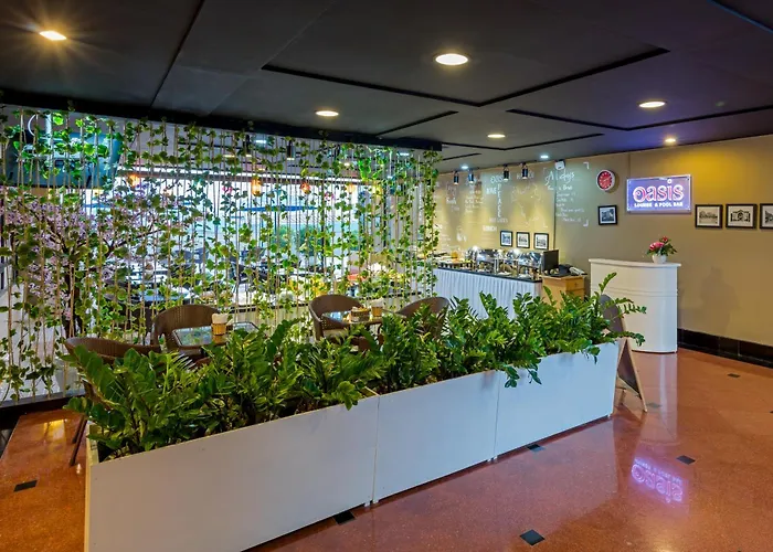 Ping Pong hotel: Rose Garden Residences