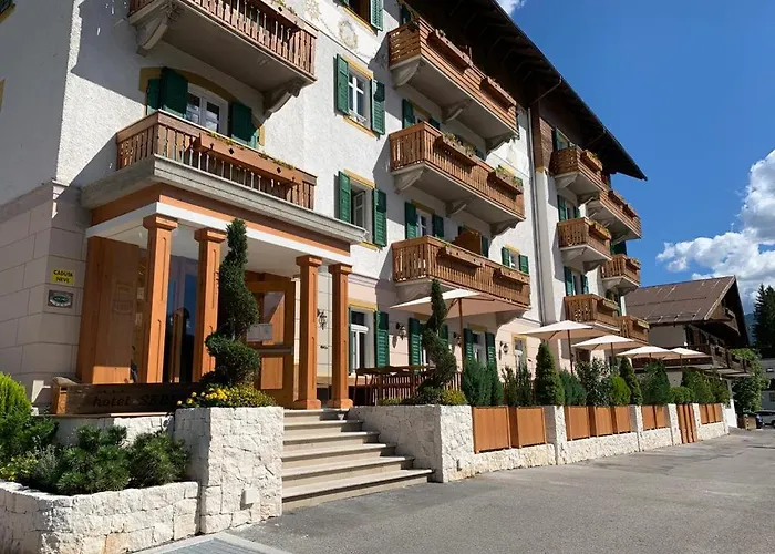 Resort: Hotel Serena Cortina