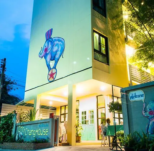 Family Friendly Hotels Chor Chang House