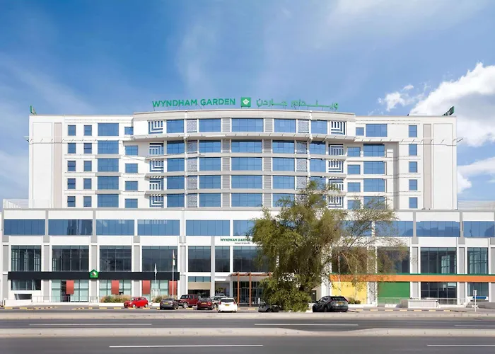In Luxury hotels Wyndham Garden Muscat Al Khuwair
