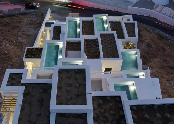 Cubic Mykonos Seafront Design Suites