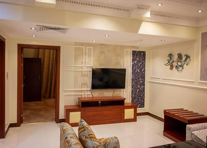3 star hotels Meral Crown