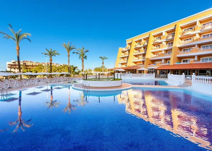 4 star hotel: Chatur Playa Real Resort
