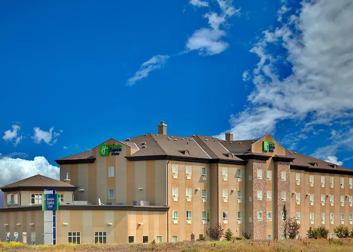 Holiday Inn Express Airport By Ihg