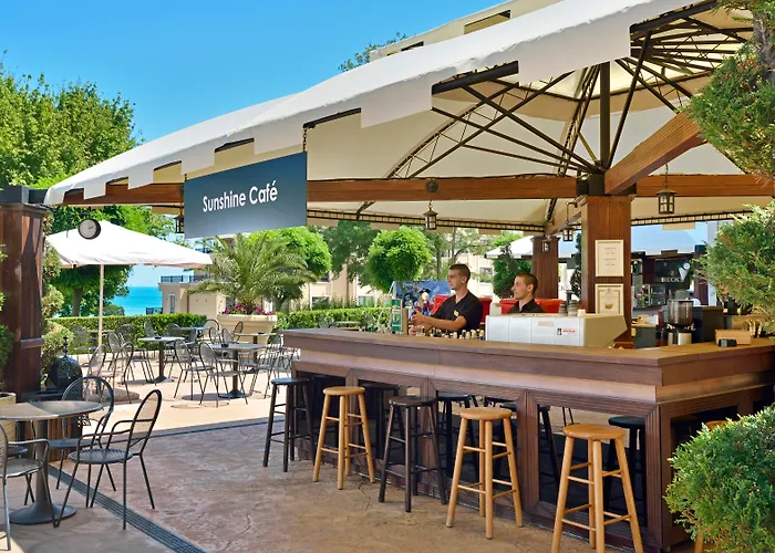 Marina Grand Beach