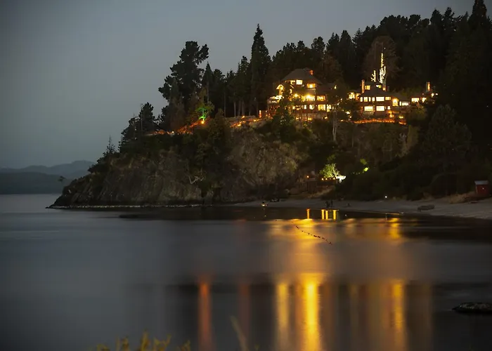 Luxury hotel only: Charming Luxury Lodge & Private Spa