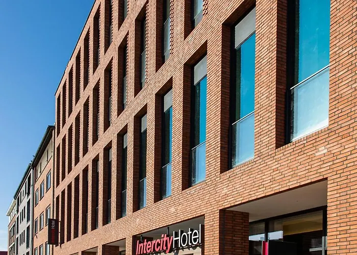 Hotels With Four Stars Intercityhotel Hamburg-Barmbek