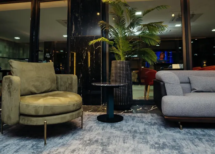 Otia Hotel