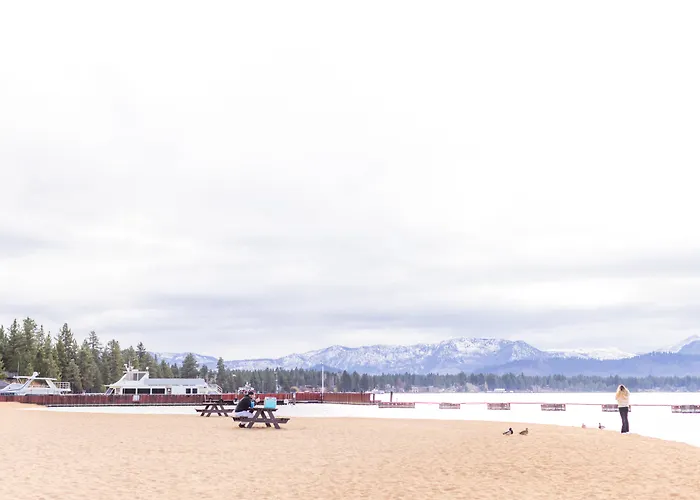 Hotels with pool Margaritaville Lake Tahoe