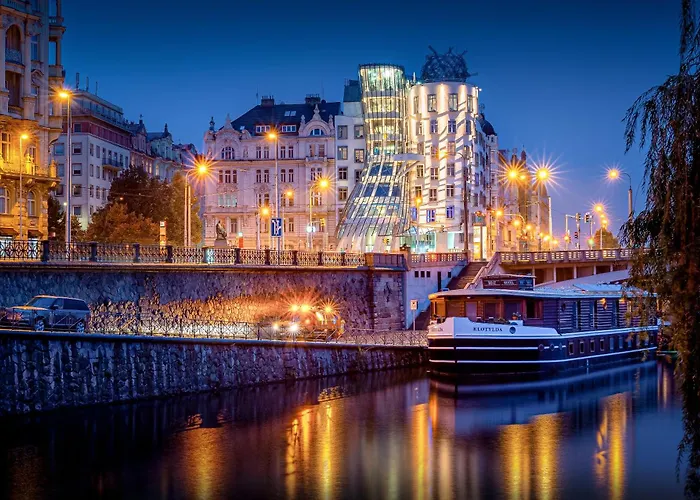 Dancing House - Tancici Dum