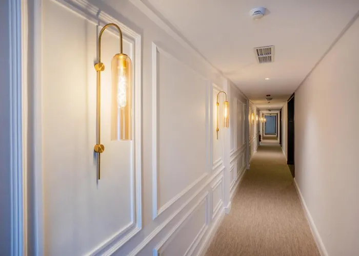 Hotel familiar: Petit Palace Suites Hotel