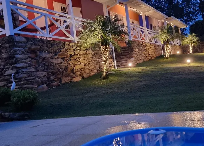 Resort: Biz&Biu Pousada Lavras Novas