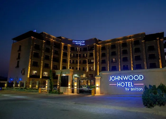 Johnwood Hotel By Bolton