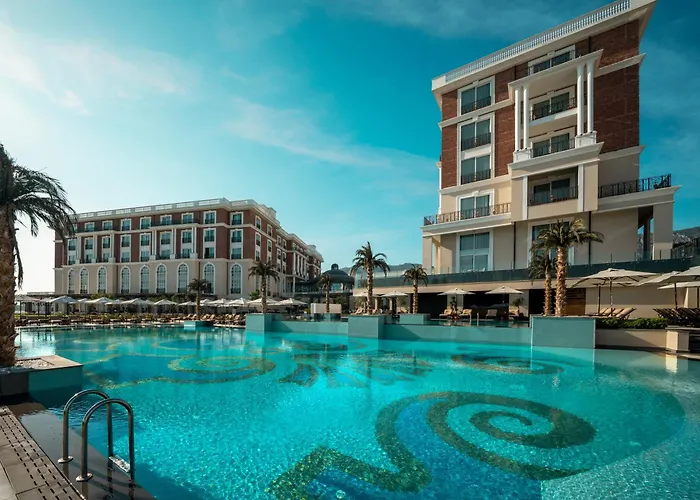 Kaya Palazzo & Casino