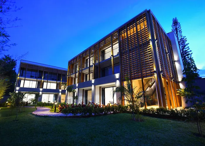 Luxury hotel only: Le Petit Village Boutique Hotel & Spa