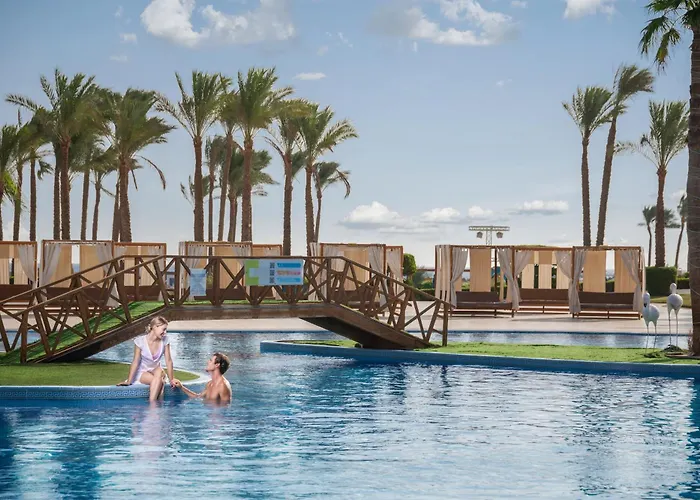 Hotel suites Cleopatra Luxury Makadi Bay