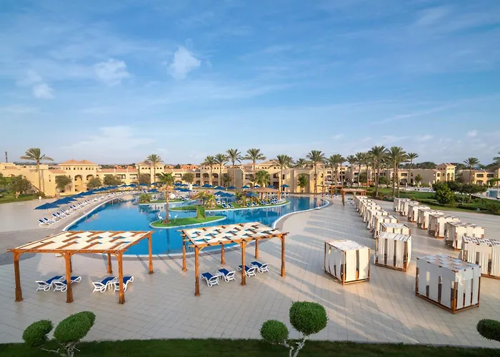Hotel suites Cleopatra Luxury Makadi Bay