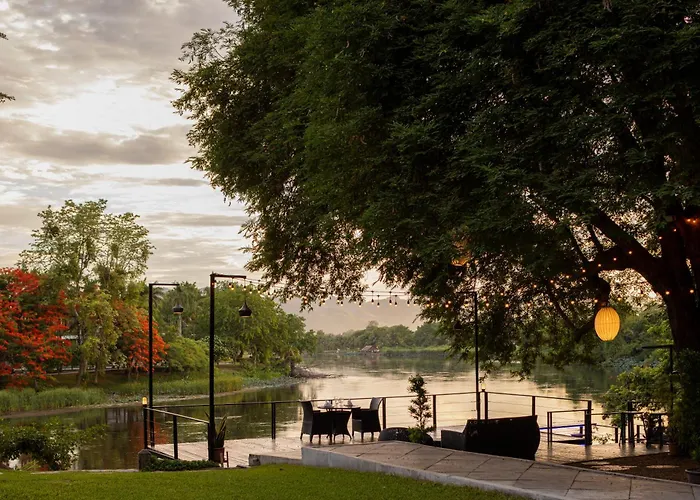 Familiehotel: U Inchantree Kanchanaburi