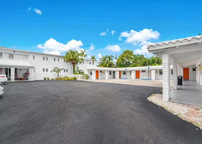 Travelodge By Wyndham Miami Biscayne Bay