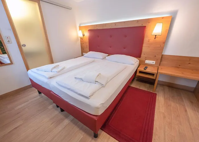 Hotel with view: Hotel Eder