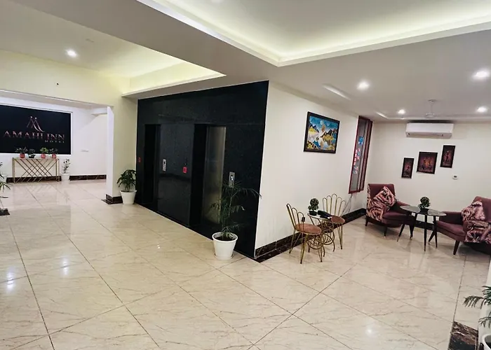Amahi Inn I Signature Towers