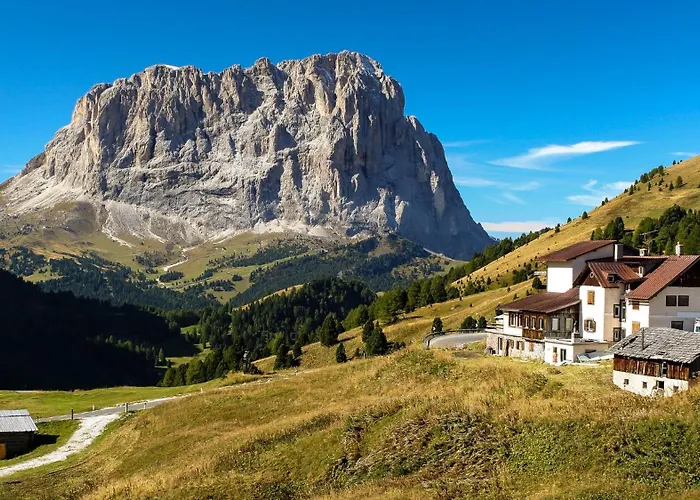 Hotel con vistas: Alpin Hotel & Restaurant Frara