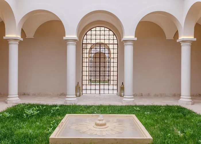 Ksar Char-Bagh Small Luxury s