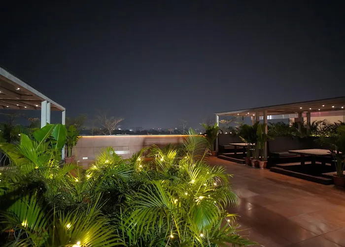The Alcor Hotel