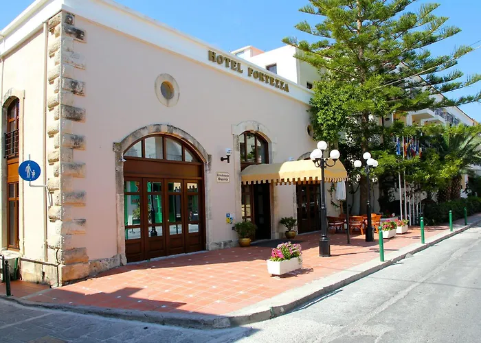 Cheap hotels Fortezza