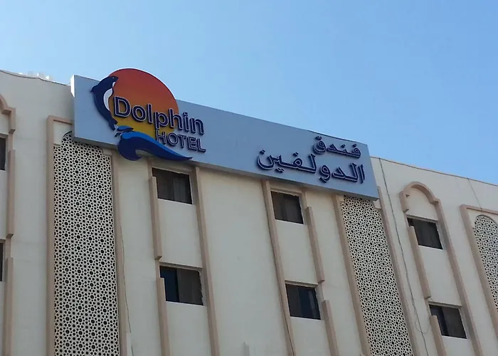 Cheap hotel: Dolphin Hotel