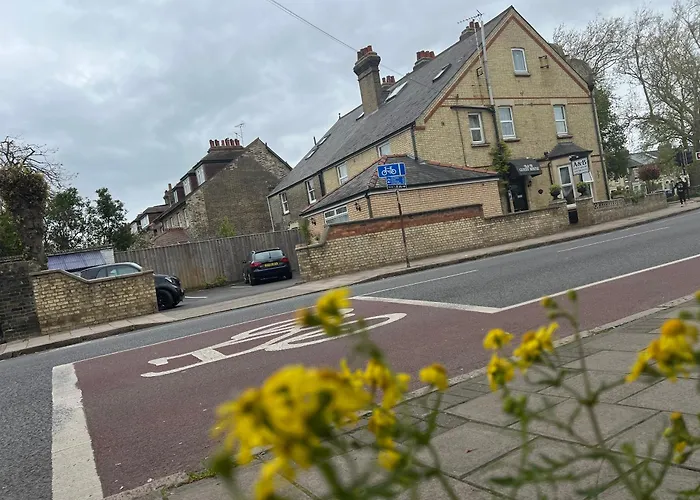 Casa de huéspedes: A & B Guest House Cambridge Ltd