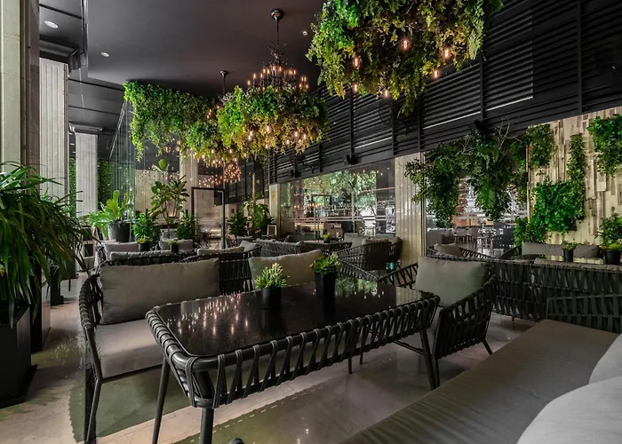 Hotels with pool Paragon Saigon