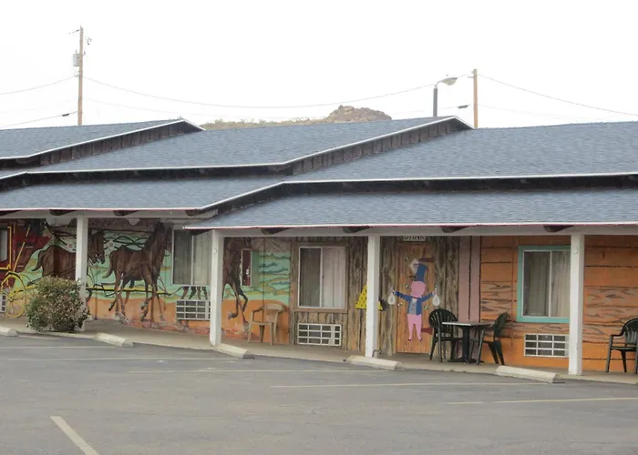 Pet Friendly hotel: El Trovatore Motel