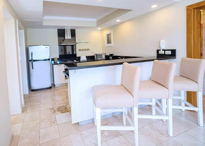 All Vacation Rentals Presidential Suite