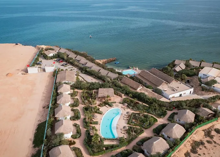 Hotels with pool La Crique Nature & Spa