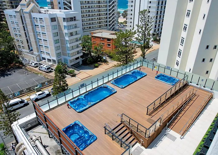 Medusa'S Luxe Retreat - Prime Surfers Paradise Spot