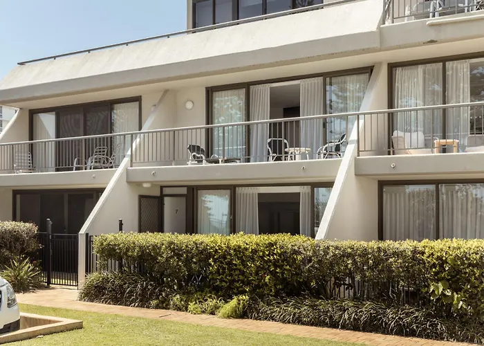 Columbia Beachfront Apartments On Rainbow Bay