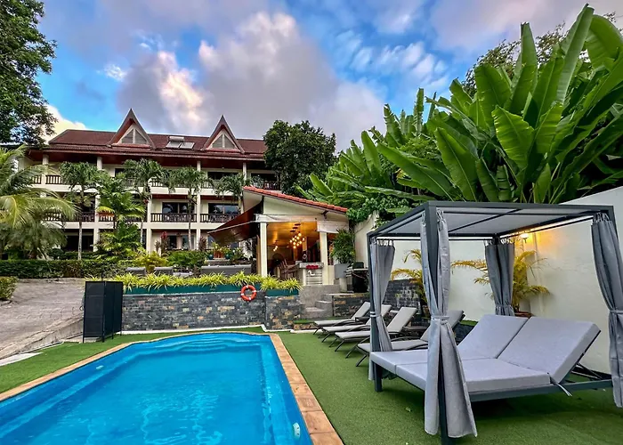 Pet Friendly hotel: Sea Hills Resort