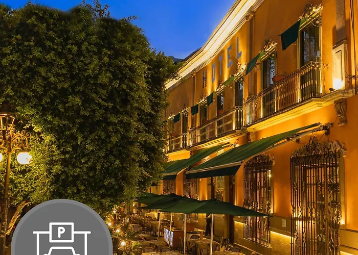 4 star hotel: Hotel Posada Santa Fe