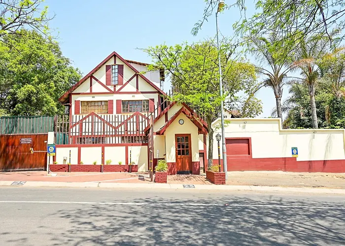 Tudor Lodge Guest House
